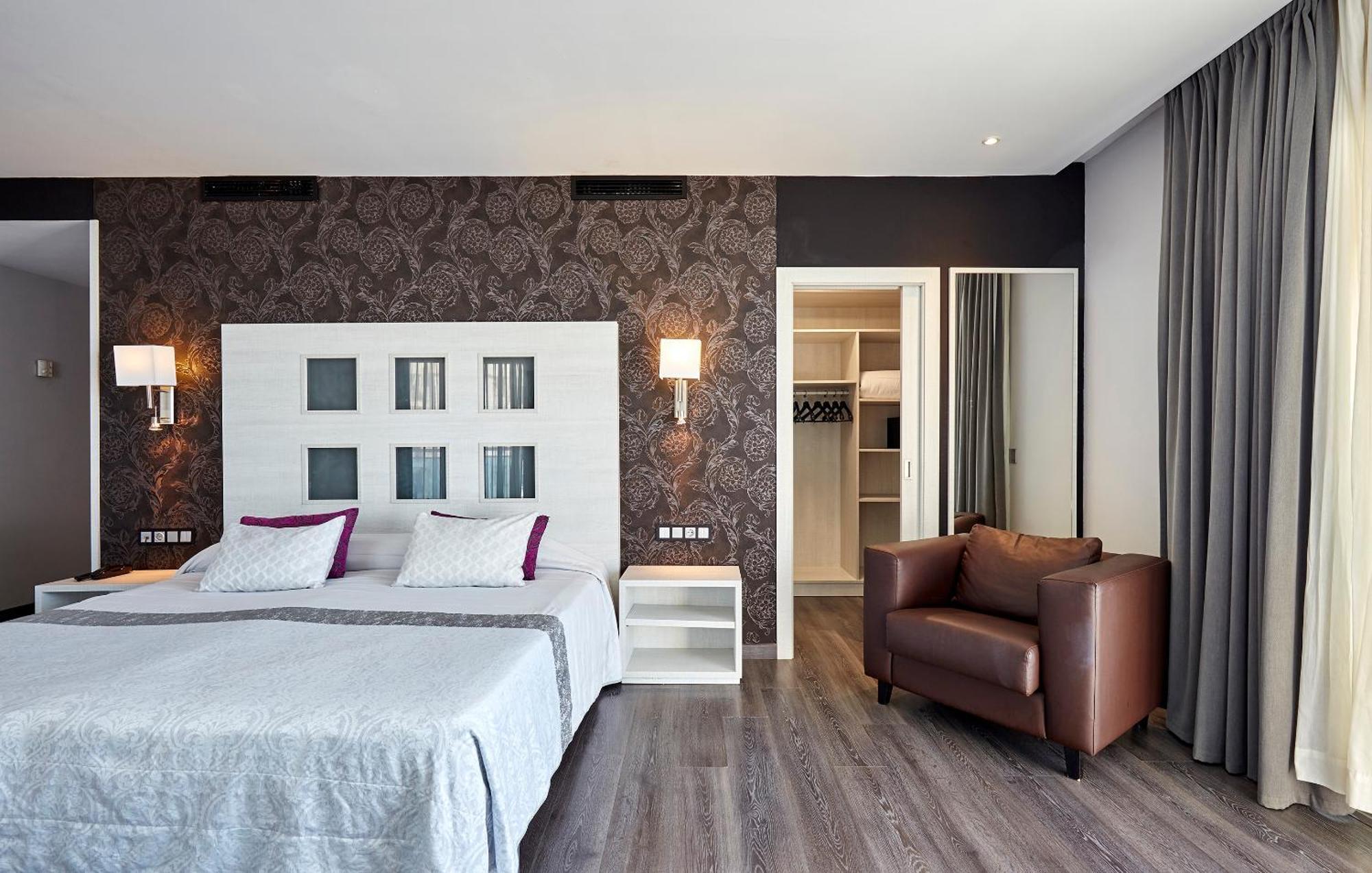 Hotel Surf Mar Lloret de Mar Ngoại thất bức ảnh