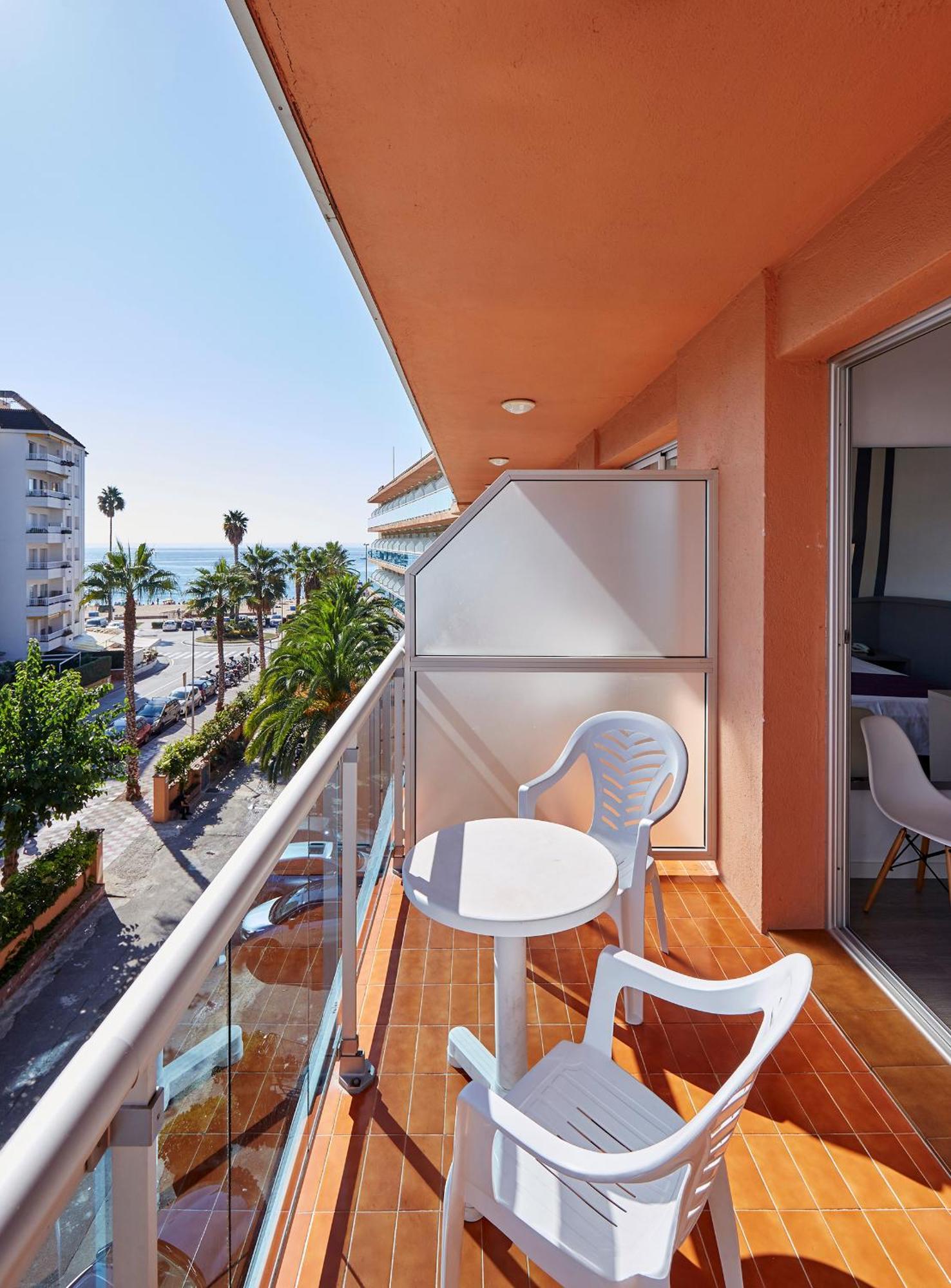 Hotel Surf Mar Lloret de Mar Phòng bức ảnh